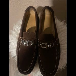 ferragamo autentic 💯 italy 🇮🇹 #8 1/2 mocasino